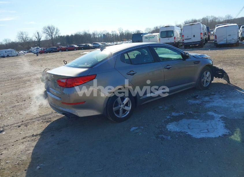 Photo 4 of 2015 Kia Optima LX (VIN 5XXGM4A79FG380971)