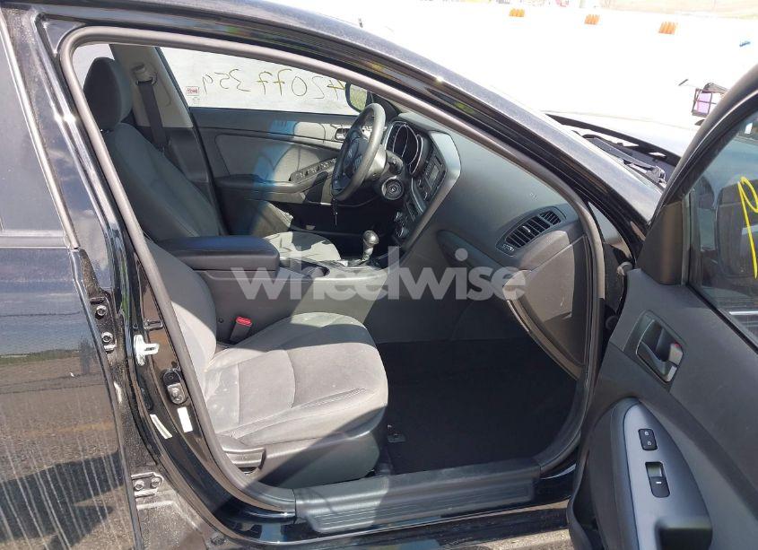 Photo 5 of 2015 Kia Optima LX (VIN 5XXGM4A79FG394563)