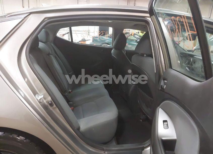 Photo 8 of 2015 Kia Optima LX (VIN 5XXGM4A79FG400944)