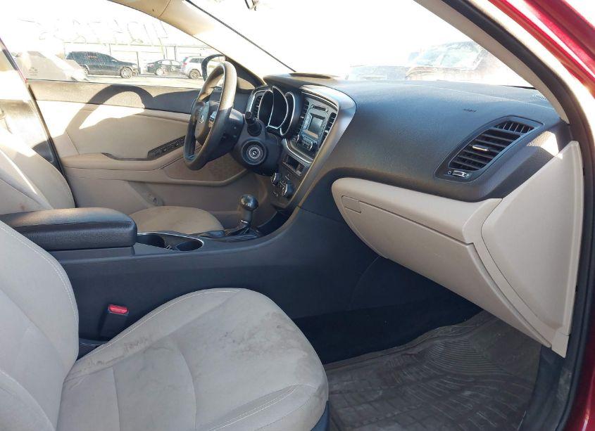 Photo 5 of 2015 Kia Optima LX (VIN 5XXGM4A79FG406548)