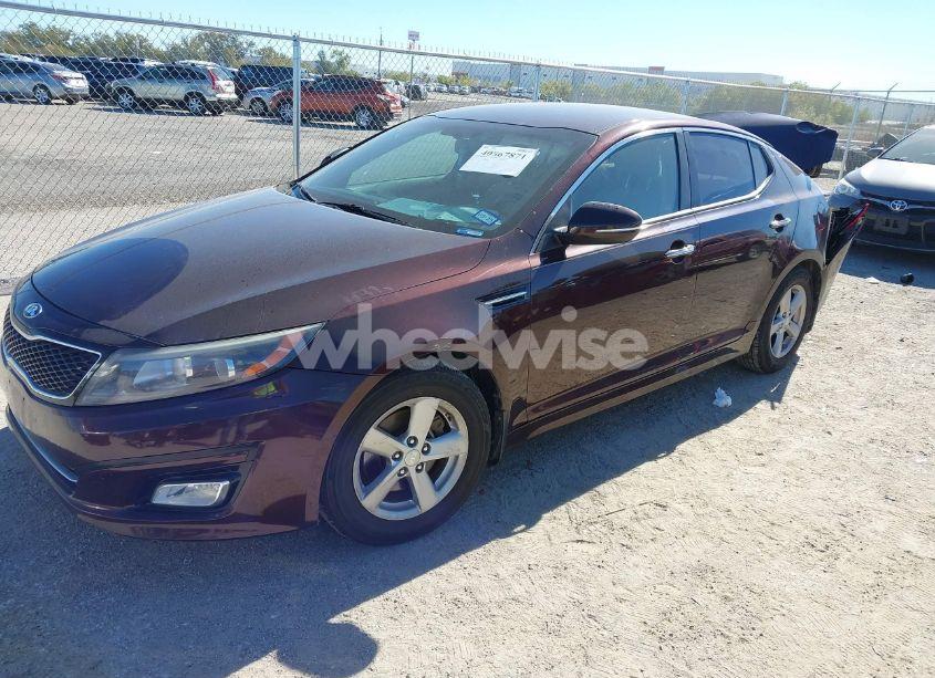 Photo 2 of 2015 Kia Optima LX (VIN 5XXGM4A79FG420448)