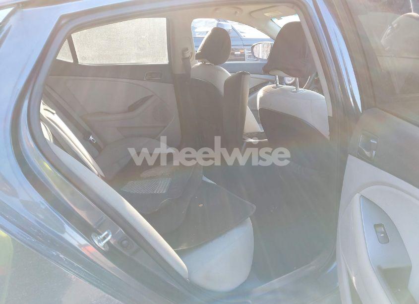 Photo 8 of 2015 Kia Optima LX (VIN 5XXGM4A79FG440201)