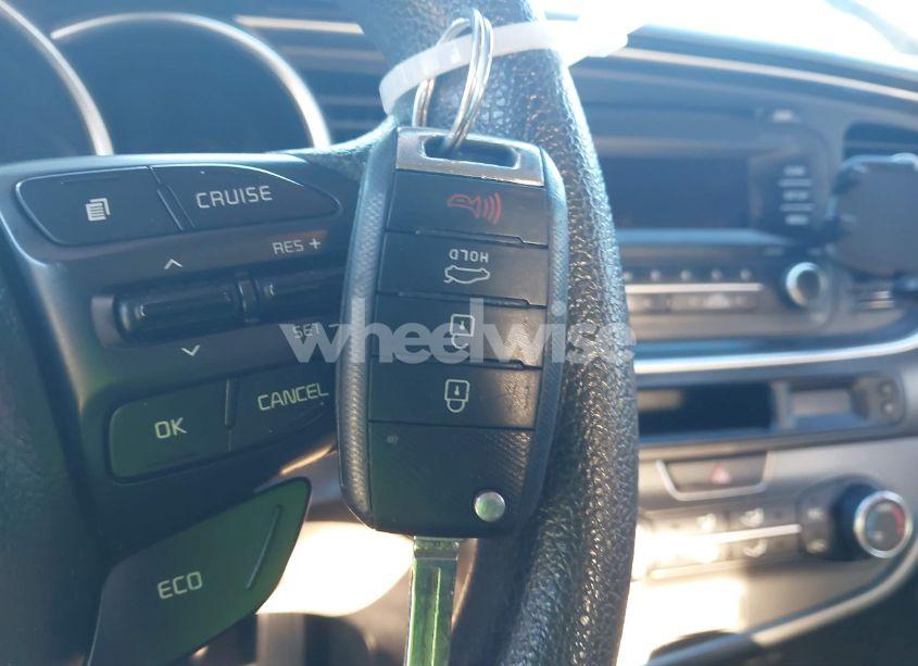 Photo 11 of 2015 Kia Optima LX (VIN 5XXGM4A79FG440294)