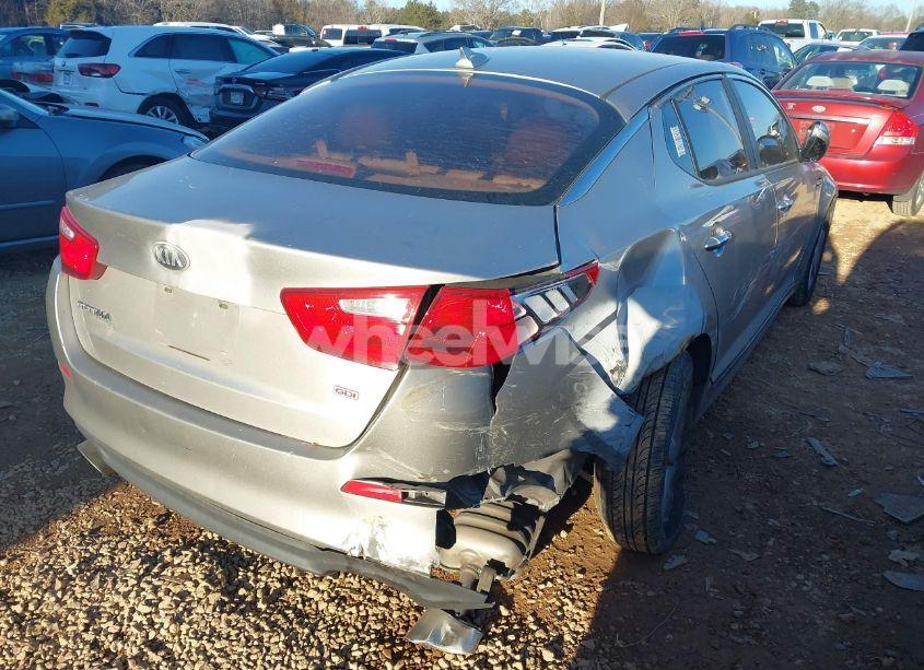Photo 4 of 2015 Kia Optima LX (VIN 5XXGM4A79FG440294)