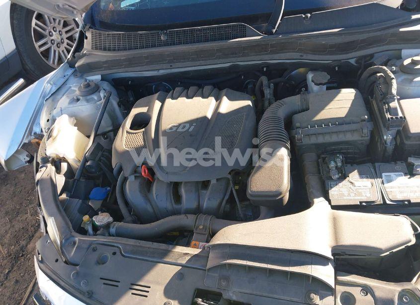 Photo 10 of 2015 Kia Optima LX (VIN 5XXGM4A79FG463591)