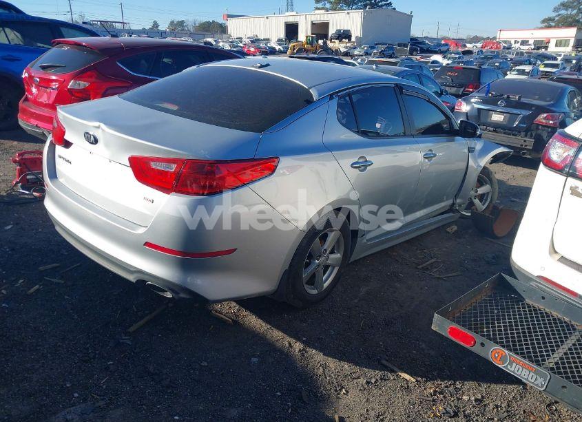 Photo 4 of 2015 Kia Optima LX (VIN 5XXGM4A79FG463591)