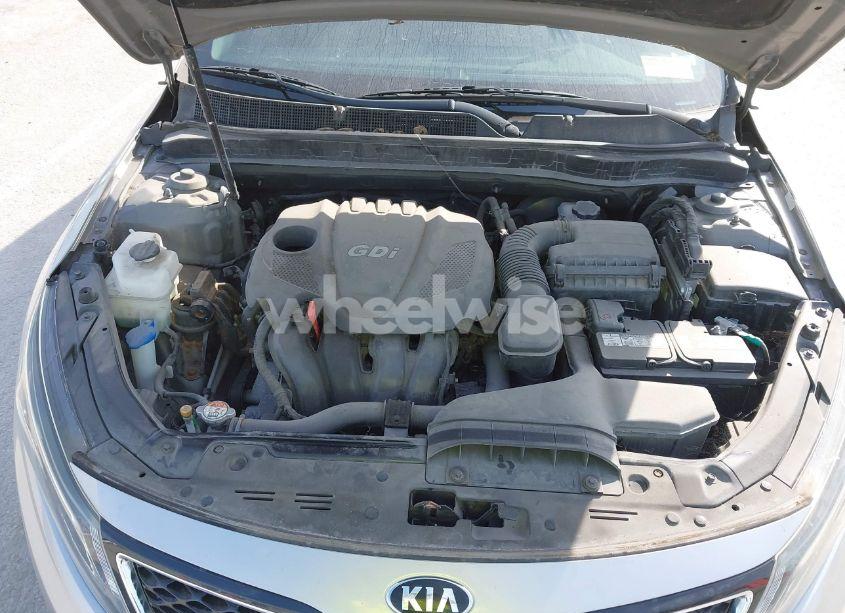 Photo 10 of 2015 Kia Optima LX (VIN 5XXGM4A79FG473375)