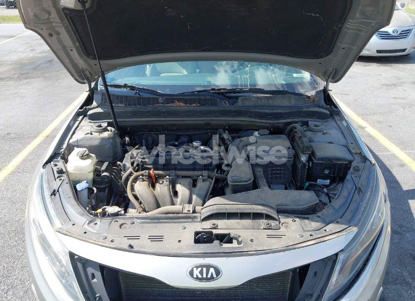 Photo 10 of 2015 Kia Optima LX (VIN 5XXGM4A79FG477619)