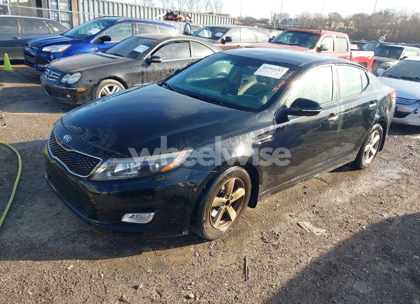 Photo 2 of 2015 Kia Optima LX (VIN 5XXGM4A79FG479340)