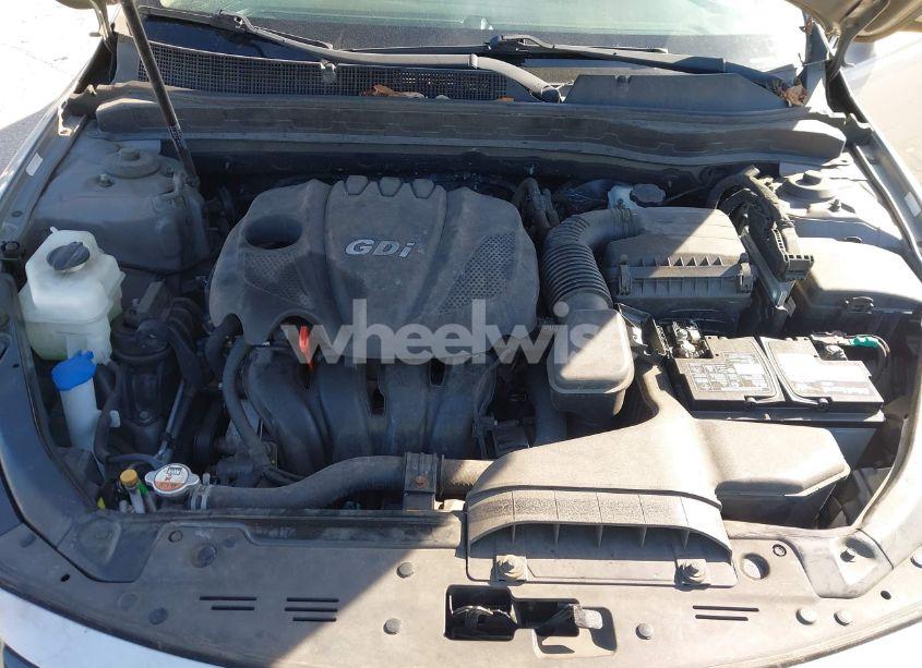 Photo 10 of 2015 Kia Optima LX (VIN 5XXGM4A79FG484327)