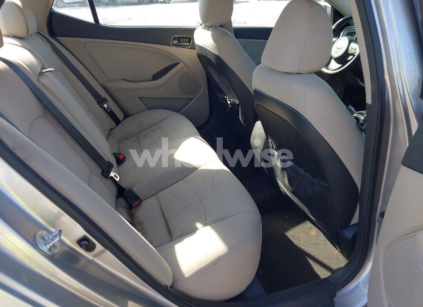Photo 8 of 2015 Kia Optima LX (VIN 5XXGM4A79FG484327)