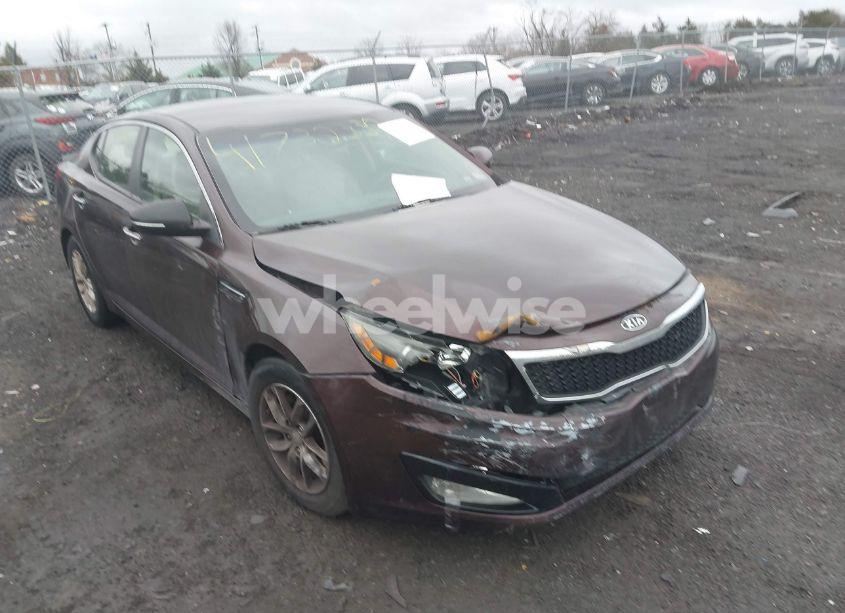 2012 Kia Optima LX (VIN 5XXGM4A7XCG005330) main photo