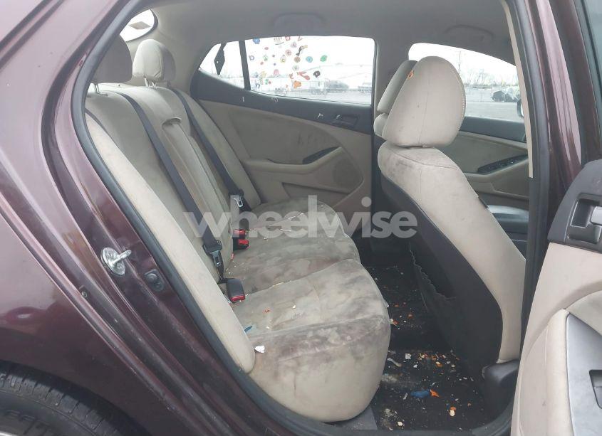 Photo 8 of 2012 Kia Optima LX (VIN 5XXGM4A7XCG005330)