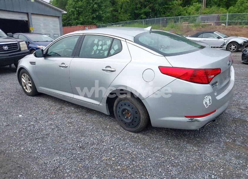 Photo 3 of 2012 Kia Optima LX (VIN 5XXGM4A7XCG008860)