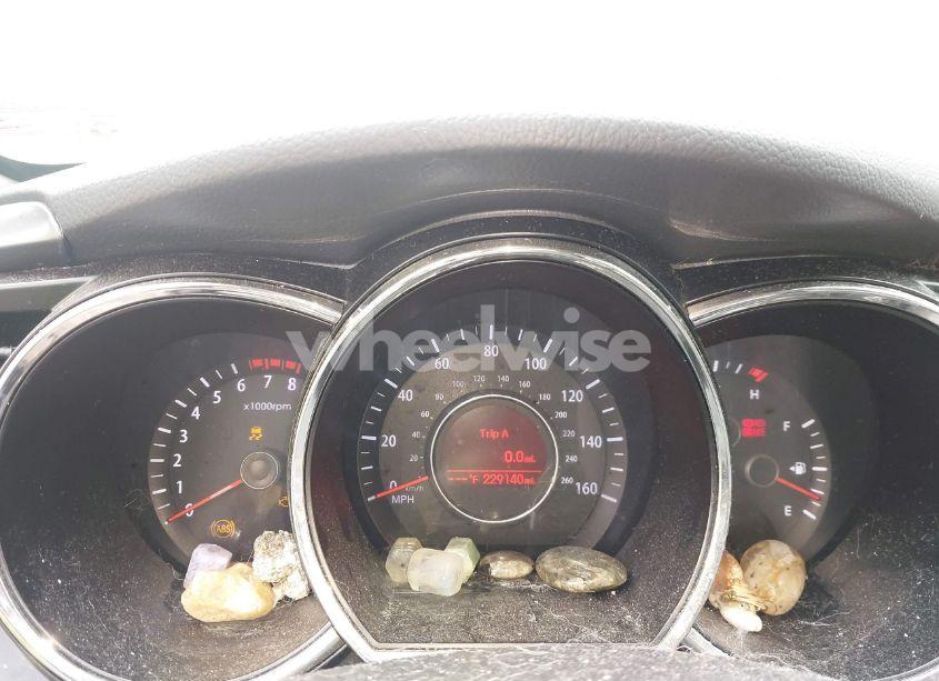 Photo 7 of 2012 Kia Optima LX (VIN 5XXGM4A7XCG008860)