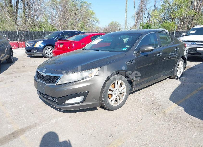 Photo 2 of 2012 Kia Optima LX (VIN 5XXGM4A7XCG020314)