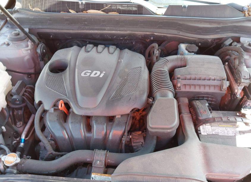 Photo 10 of 2012 Kia Optima LX (VIN 5XXGM4A7XCG022435)