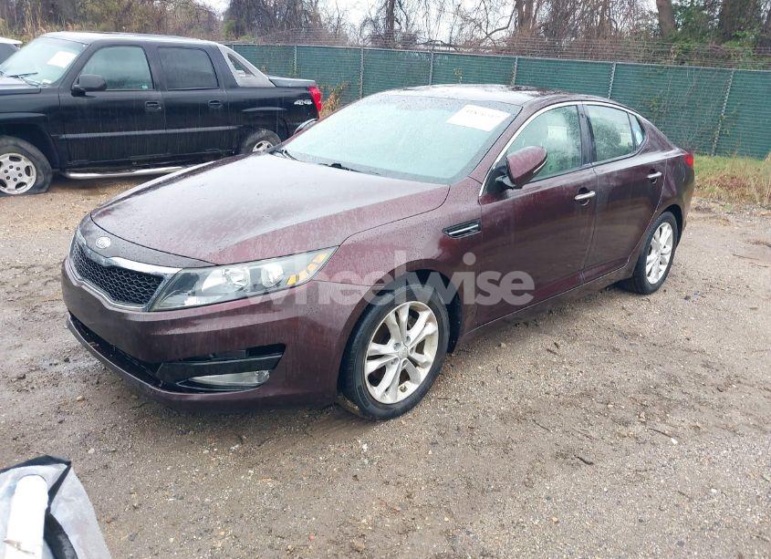Photo 2 of 2012 Kia Optima LX (VIN 5XXGM4A7XCG047237)