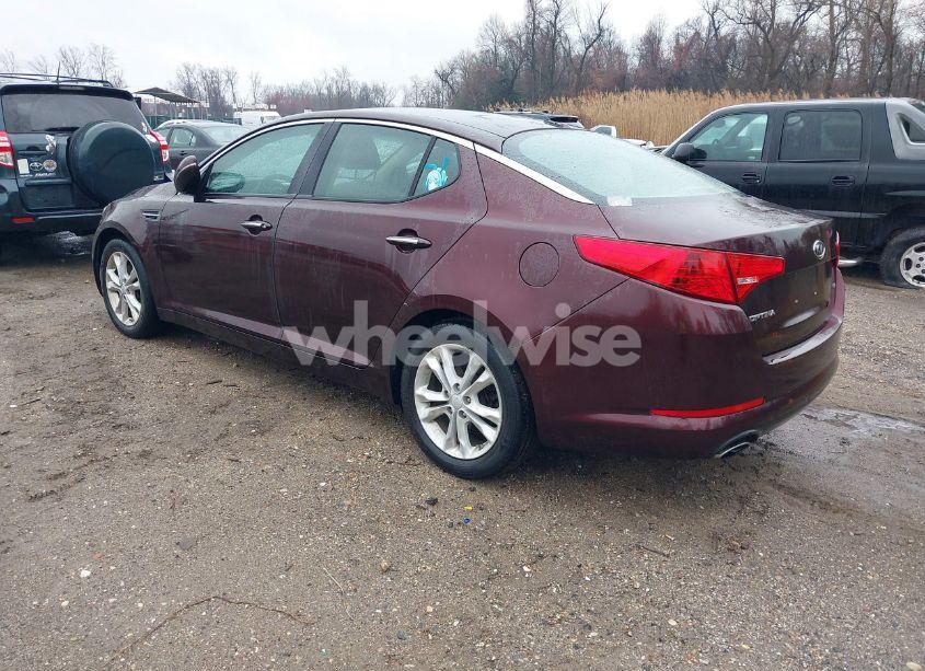 Photo 3 of 2012 Kia Optima LX (VIN 5XXGM4A7XCG047237)