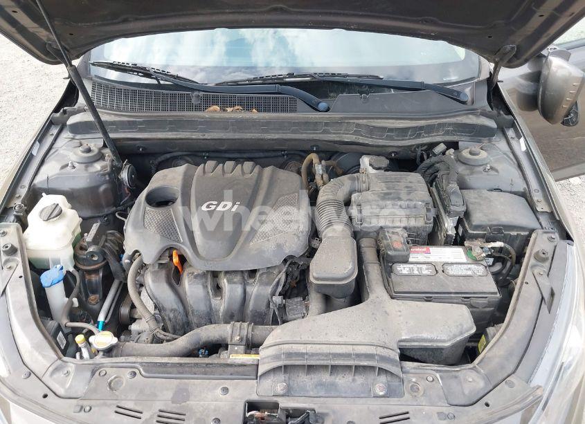 Photo 10 of 2012 Kia Optima LX (VIN 5XXGM4A7XCG056150)
