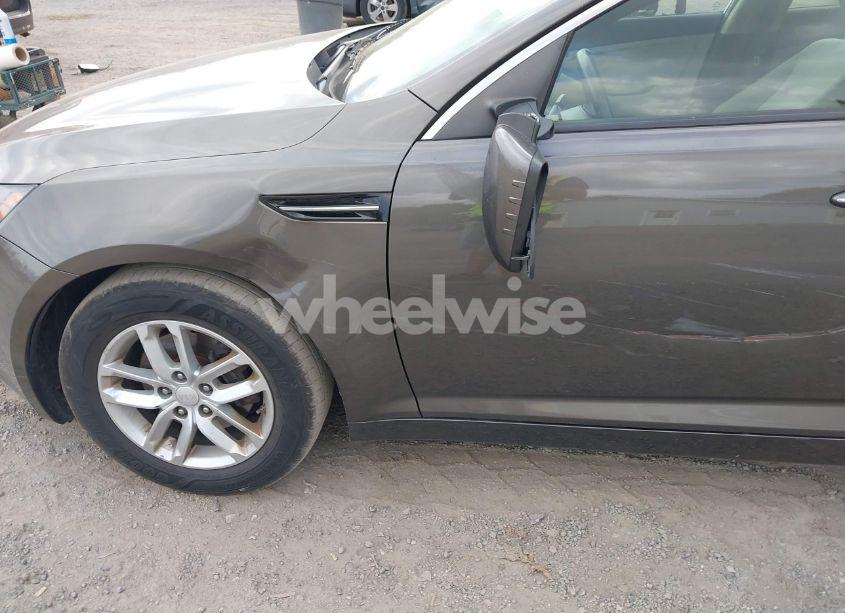 Photo 16 of 2012 Kia Optima LX (VIN 5XXGM4A7XCG056150)