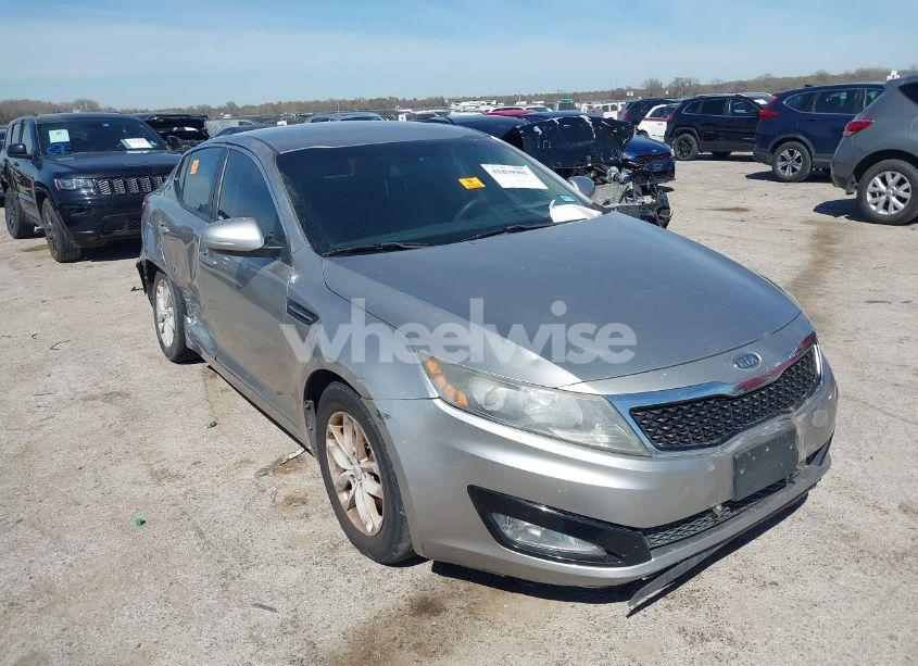 2012 Kia Optima LX (VIN 5XXGM4A7XCG057301) main photo