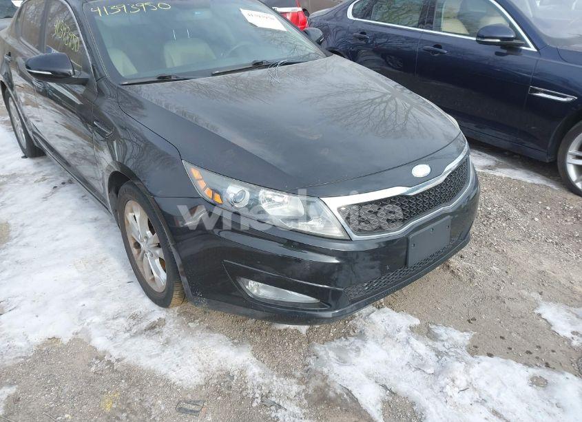 Photo 6 of 2013 Kia Optima LX (VIN 5XXGM4A7XDG099243)