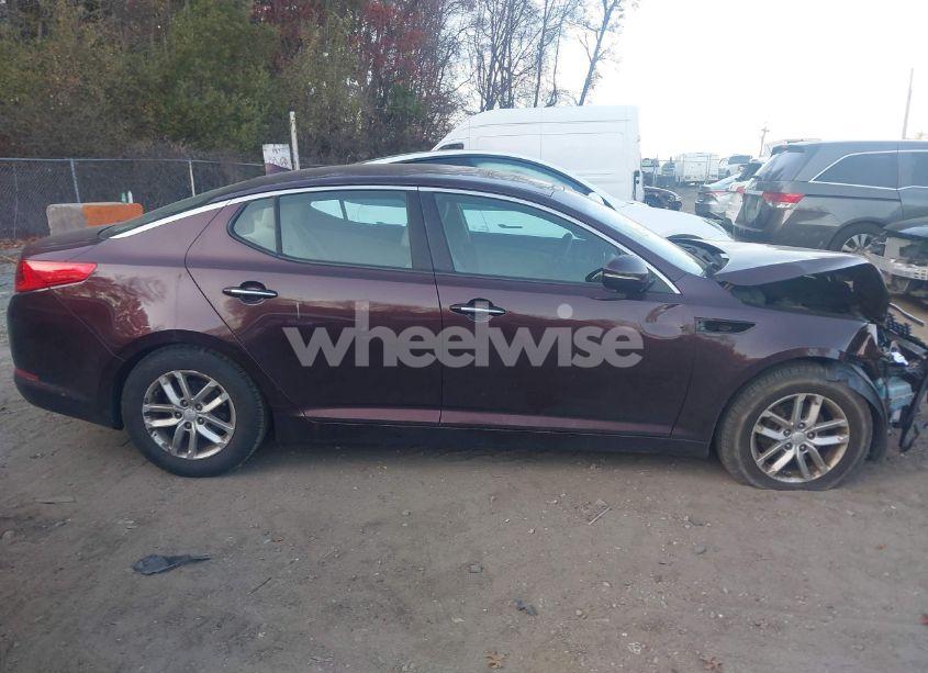 Photo 13 of 2013 Kia Optima LX (VIN 5XXGM4A7XDG125159)