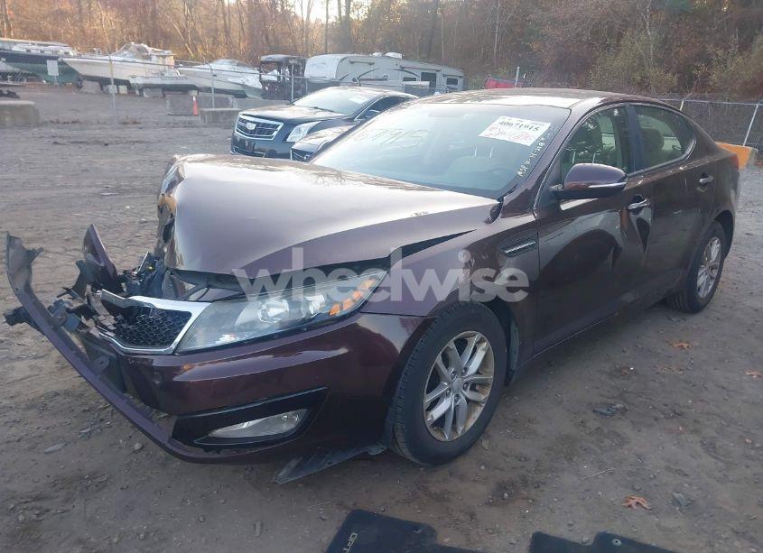 Photo 2 of 2013 Kia Optima LX (VIN 5XXGM4A7XDG125159)