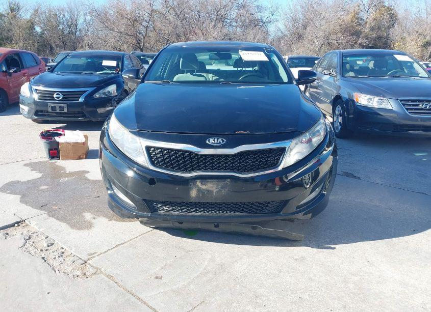 Photo 6 of 2013 Kia Optima LX (VIN 5XXGM4A7XDG132662)