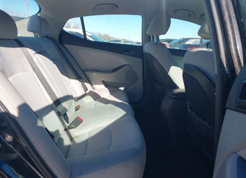 Photo 8 of 2013 Kia Optima LX (VIN 5XXGM4A7XDG132662)