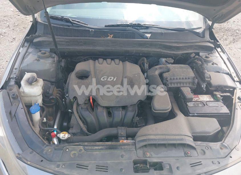 Photo 10 of 2013 Kia Optima LX (VIN 5XXGM4A7XDG143855)