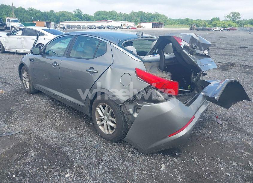 Photo 3 of 2013 Kia Optima LX (VIN 5XXGM4A7XDG143855)