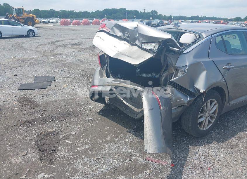 Photo 6 of 2013 Kia Optima LX (VIN 5XXGM4A7XDG143855)