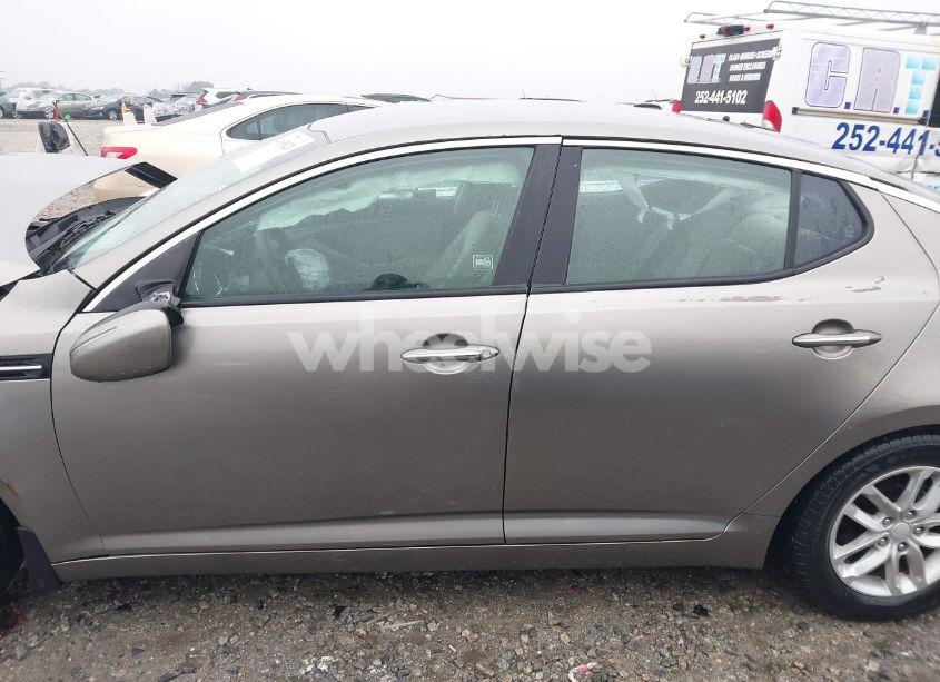 Photo 15 of 2013 Kia Optima LX (VIN 5XXGM4A7XDG177438)