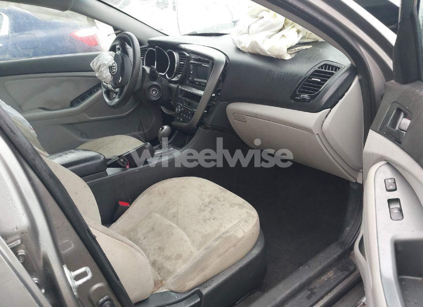 Photo 5 of 2013 Kia Optima LX (VIN 5XXGM4A7XDG177438)