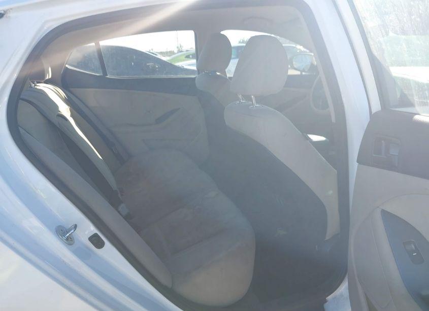 Photo 8 of 2013 Kia Optima LX (VIN 5XXGM4A7XDG183398)