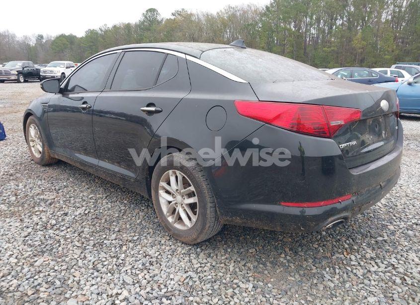Photo 3 of 2013 Kia Optima LX (VIN 5XXGM4A7XDG197320)