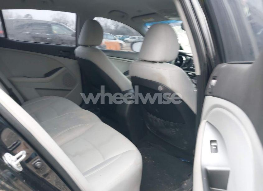 Photo 8 of 2013 Kia Optima LX (VIN 5XXGM4A7XDG197320)