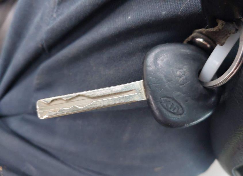 Photo 11 of 2013 Kia Optima LX (VIN 5XXGM4A7XDG220191)