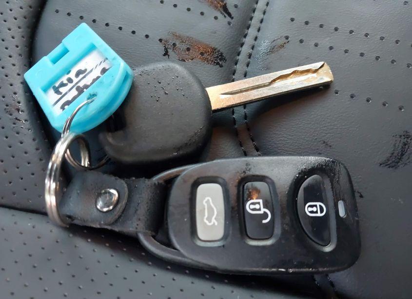 Photo 11 of 2013 Kia Optima LX (VIN 5XXGM4A7XDG253188)