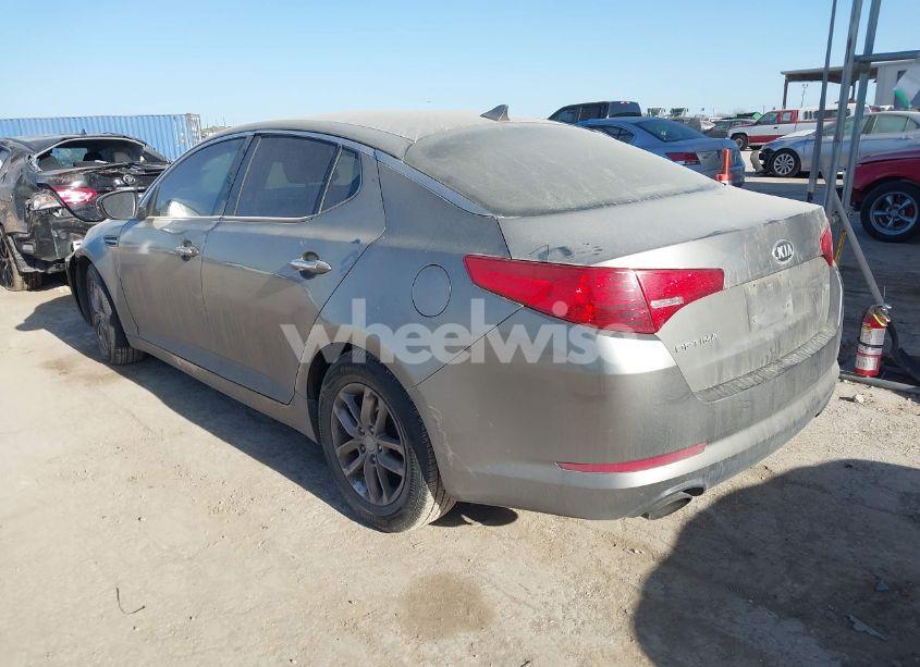 Photo 3 of 2013 Kia Optima LX (VIN 5XXGM4A7XDG253515)
