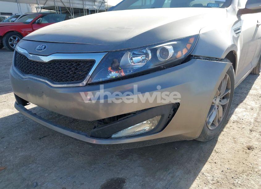 Photo 6 of 2013 Kia Optima LX (VIN 5XXGM4A7XDG253515)