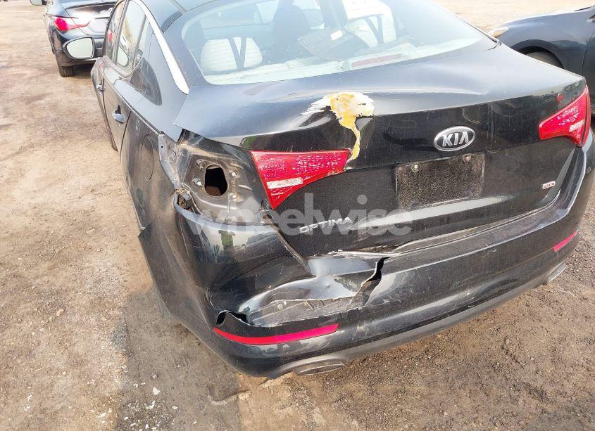 Photo 6 of 2013 Kia Optima LX (VIN 5XXGM4A7XDG256530)