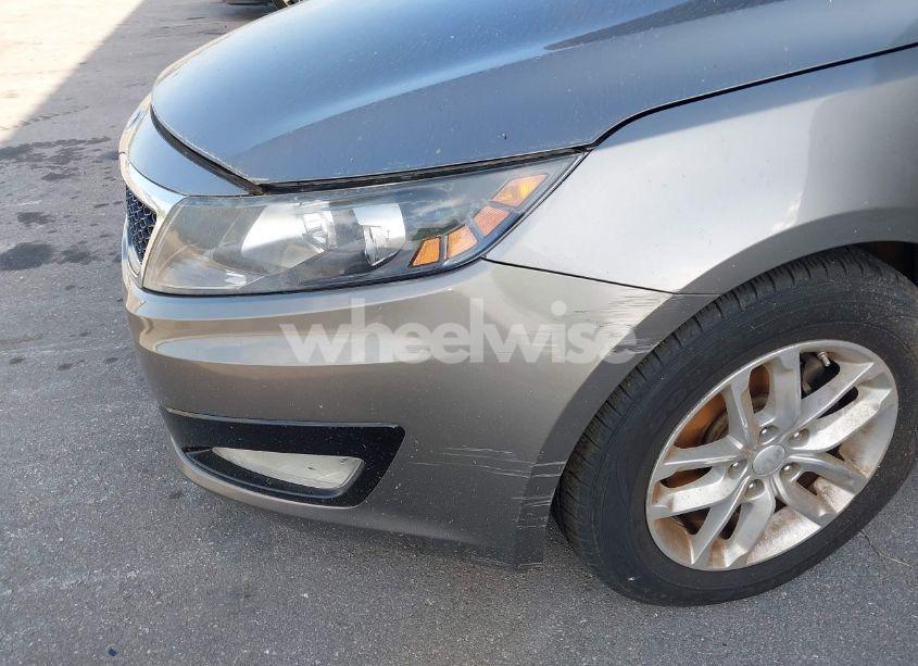 Photo 12 of 2013 Kia Optima LX (VIN 5XXGM4A7XDG257466)