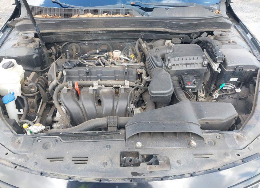 Photo 10 of 2014 Kia Optima LX (VIN 5XXGM4A7XEG275516)