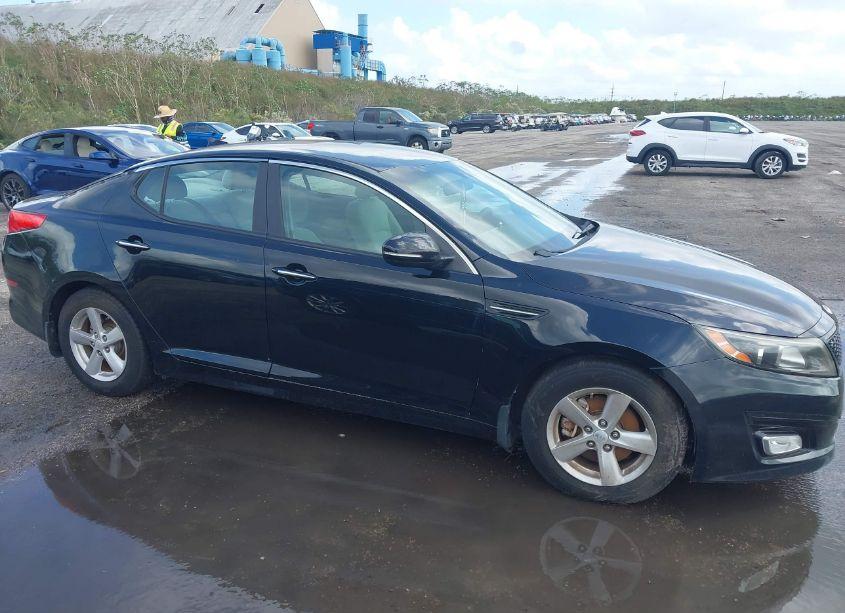 Photo 13 of 2014 Kia Optima LX (VIN 5XXGM4A7XEG275516)