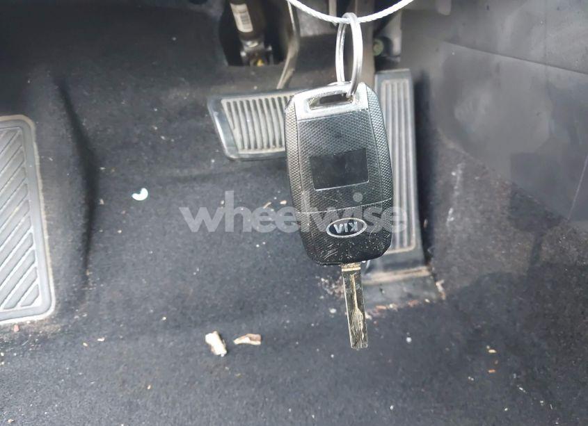 Photo 11 of 2014 Kia Optima LX (VIN 5XXGM4A7XEG276195)