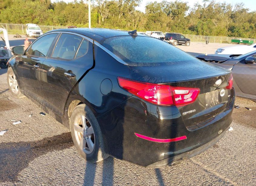 Photo 3 of 2014 Kia Optima LX (VIN 5XXGM4A7XEG280148)
