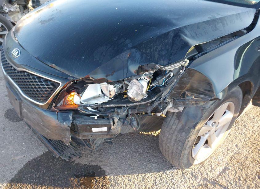 Photo 6 of 2014 Kia Optima LX (VIN 5XXGM4A7XEG280148)